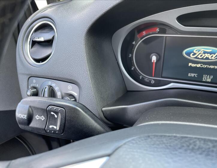 Ford Mondeo 19