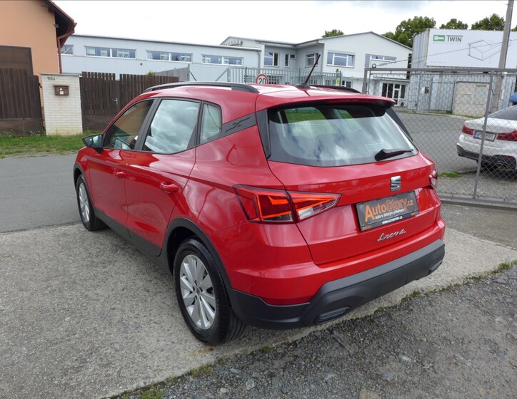 Seat Arona 8