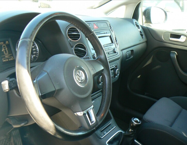Volkswagen Golf Plus 10