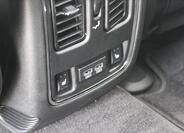Jeep Grand Cherokee 12