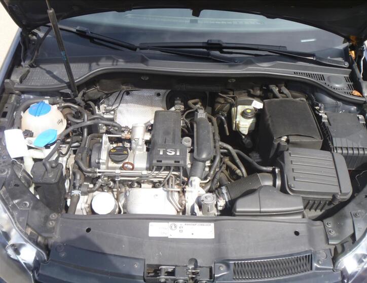 Volkswagen Golf 31