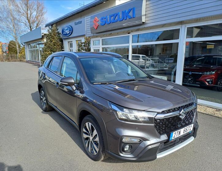 Suzuki S-Cross 1