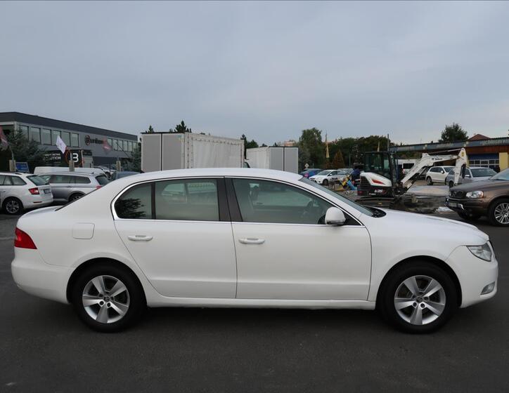 Škoda Superb 5
