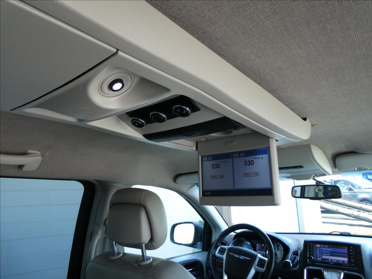 Chrysler Town & Country