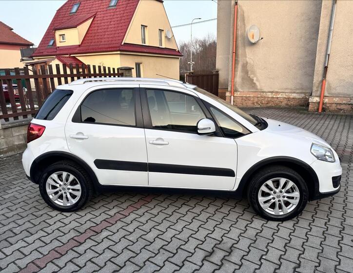 Suzuki SX4 2