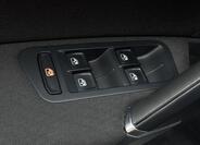 Volkswagen Golf 33