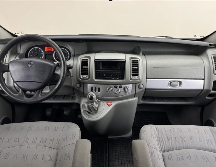 Renault Trafic 7