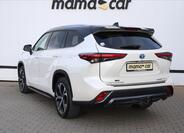 Toyota Highlander 5