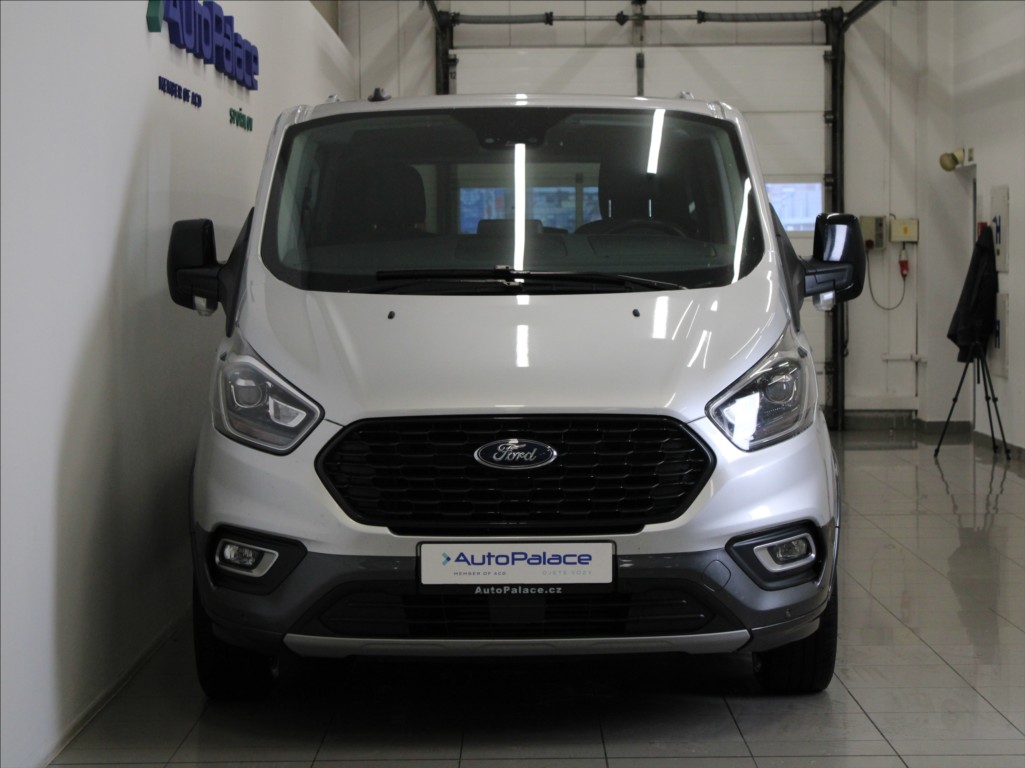 Ford Tourneo Custom