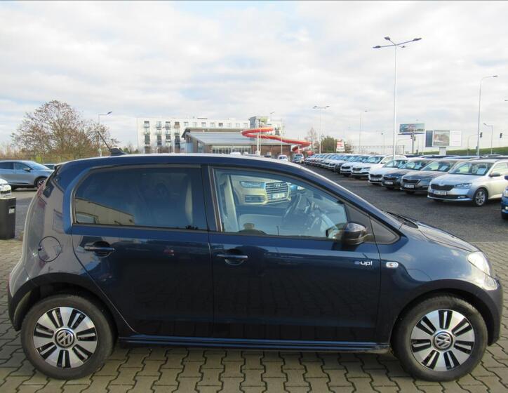 Volkswagen e-up! 8