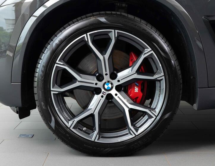 BMW X5 6