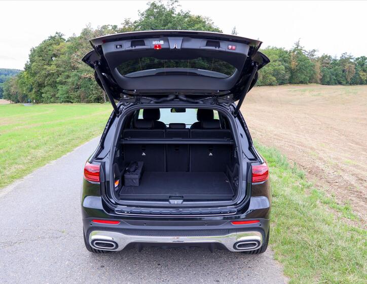 Mercedes-Benz GLB 9
