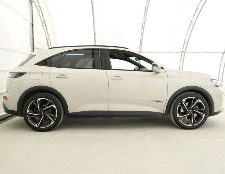 DS Automobiles DS7 Crossback 5