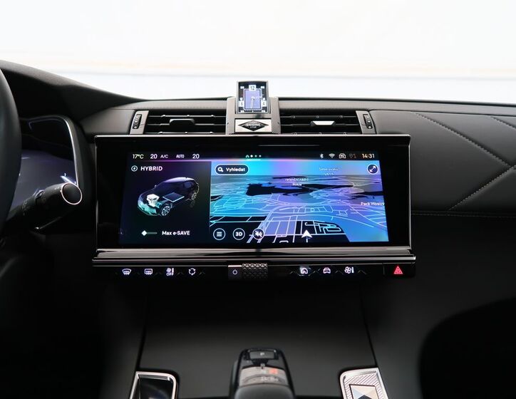 DS Automobiles DS7 Crossback 30