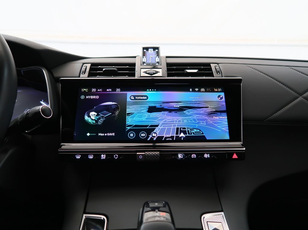 DS Automobiles DS7 Crossback