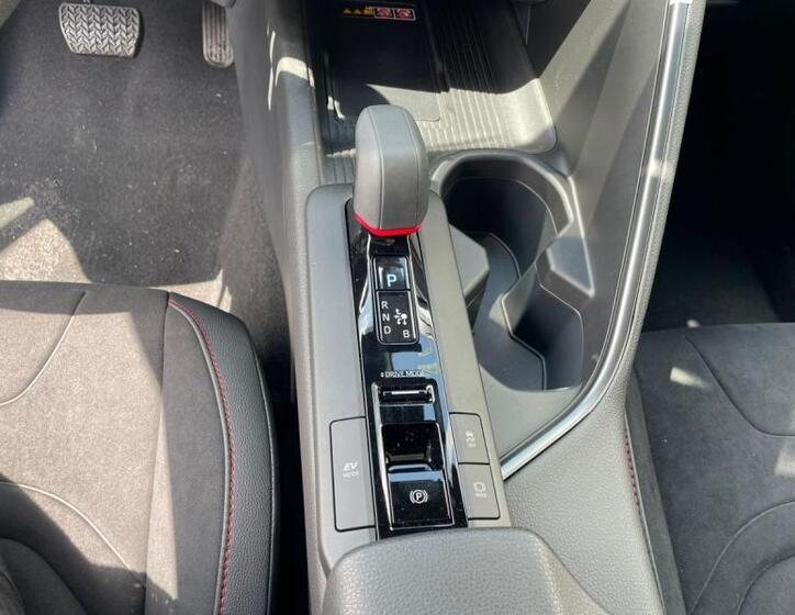 Toyota C-HR 16