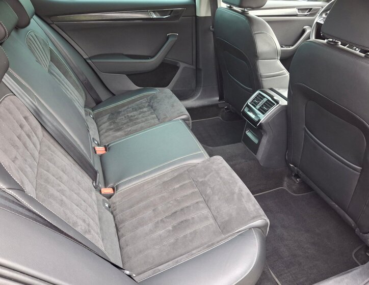 Škoda Superb 20