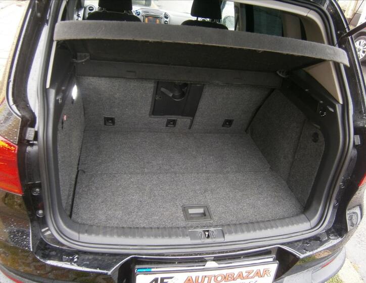 Volkswagen Tiguan 6