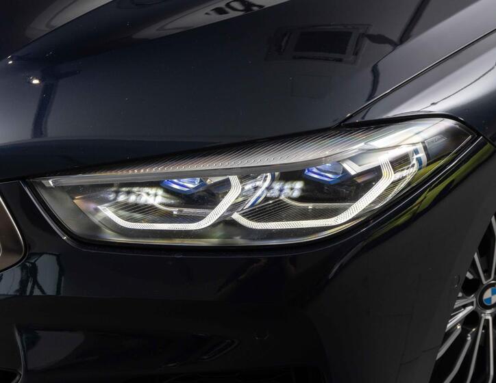 BMW Řada 8 8