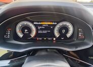 Audi Q8 21