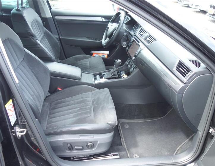 Škoda Superb 14