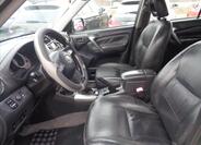 Toyota RAV4 12