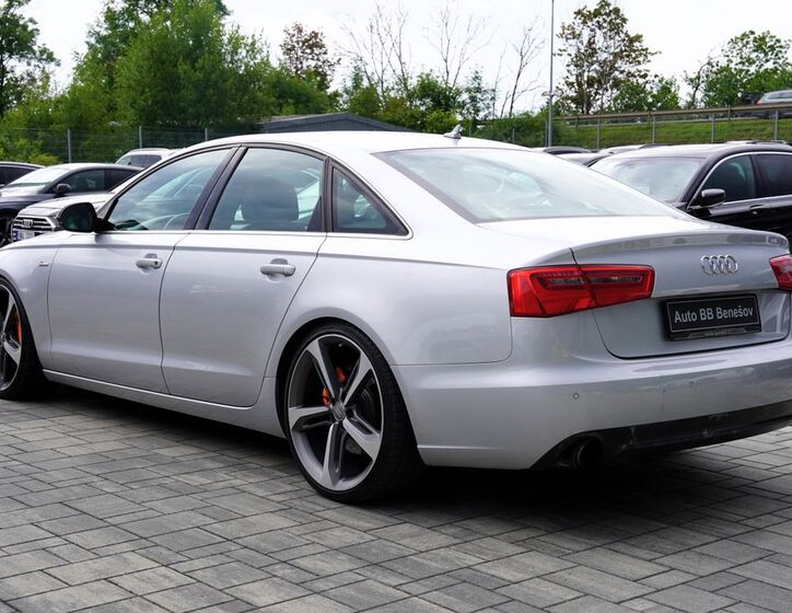 Audi A6 4