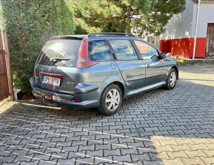 Peugeot 206 6