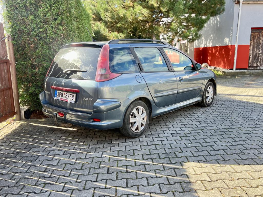 Peugeot 206