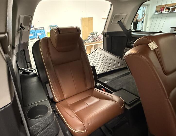 Volvo XC90 12
