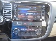 Mitsubishi Outlander 20