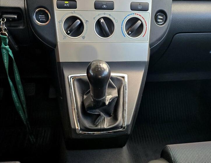 Toyota Corolla 24