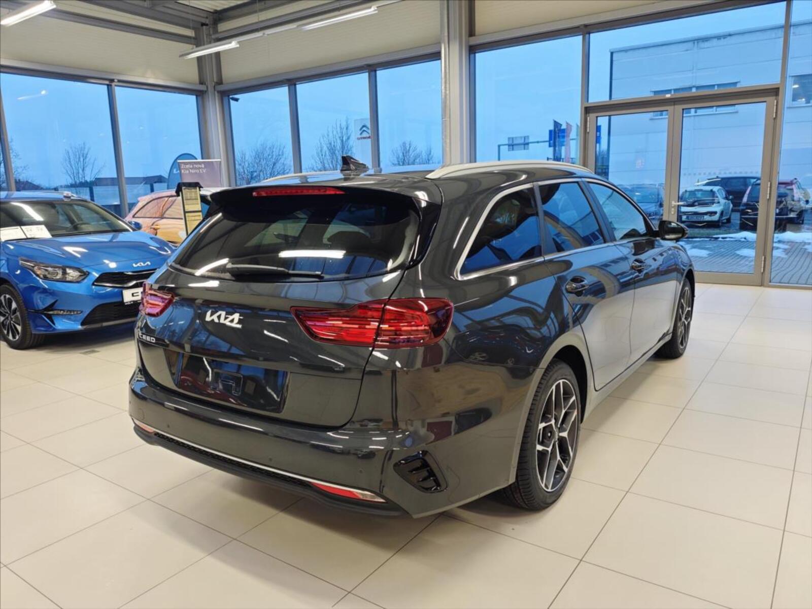 KIA Ceed 5