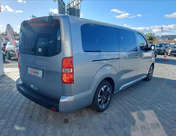 Opel Zafira 7