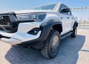 Toyota Hilux 10