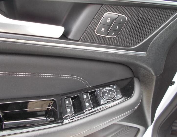 Ford Galaxy 35