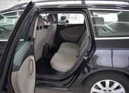 Volkswagen Passat 11