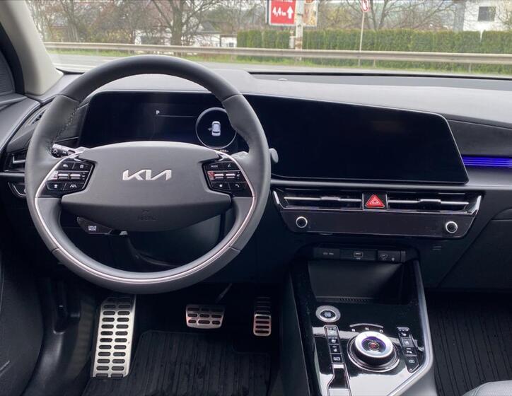 KIA Niro 11