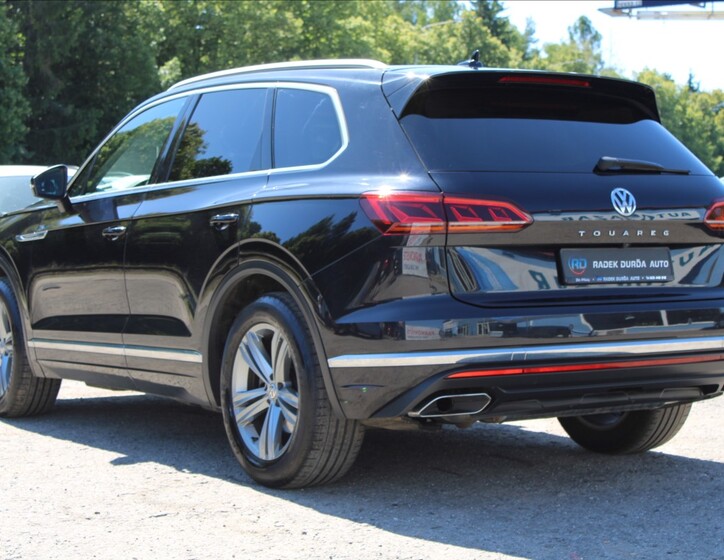 Volkswagen Touareg 7