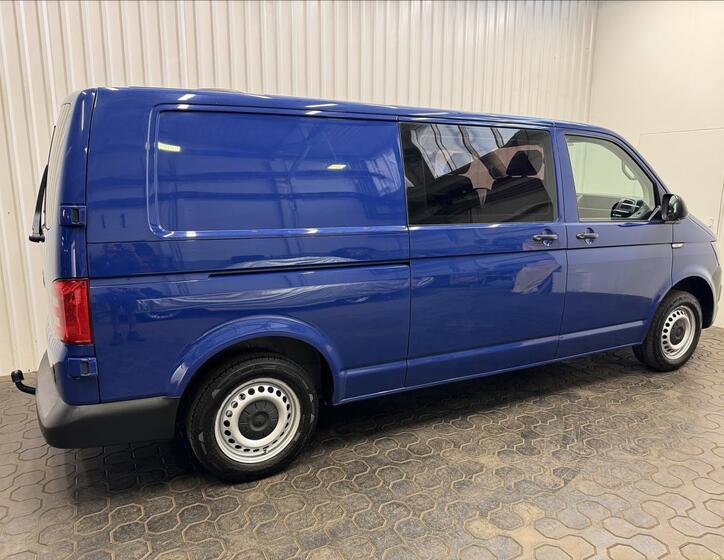 Volkswagen Transporter 9