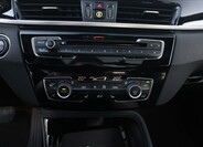 BMW X1 27