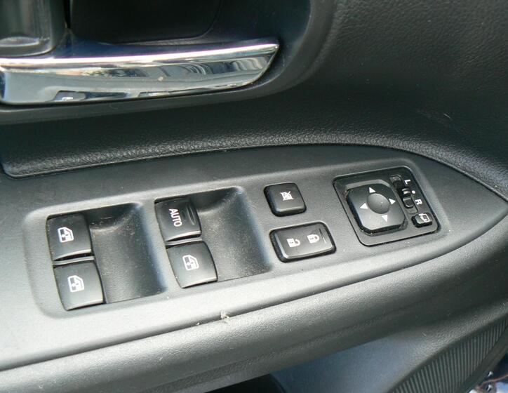 Mitsubishi Outlander 9