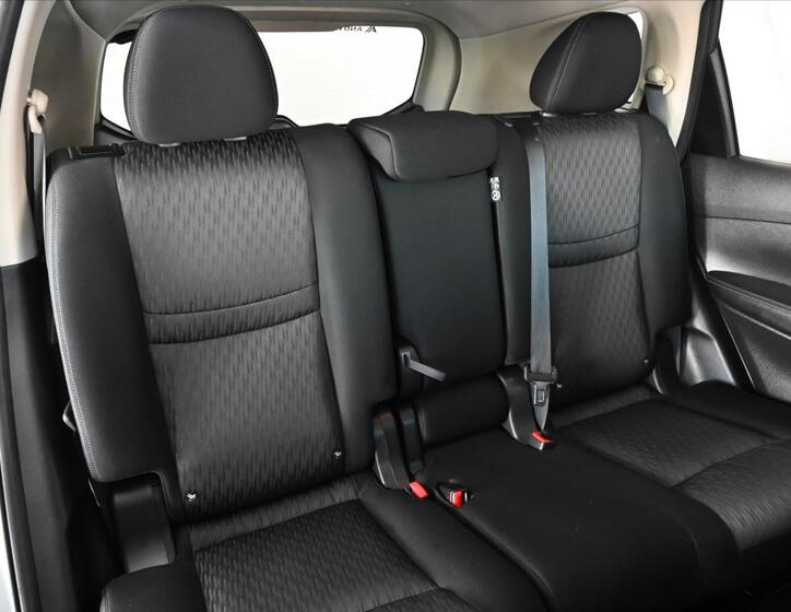 Nissan X-Trail 28
