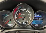 Porsche Macan 17