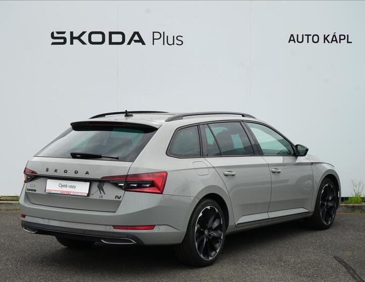 Škoda Superb 2