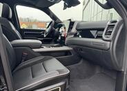 Dodge RAM 9