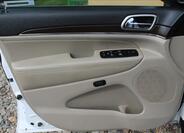 Jeep Grand Cherokee 27