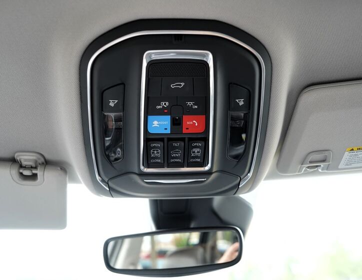 Jeep Grand Cherokee 48