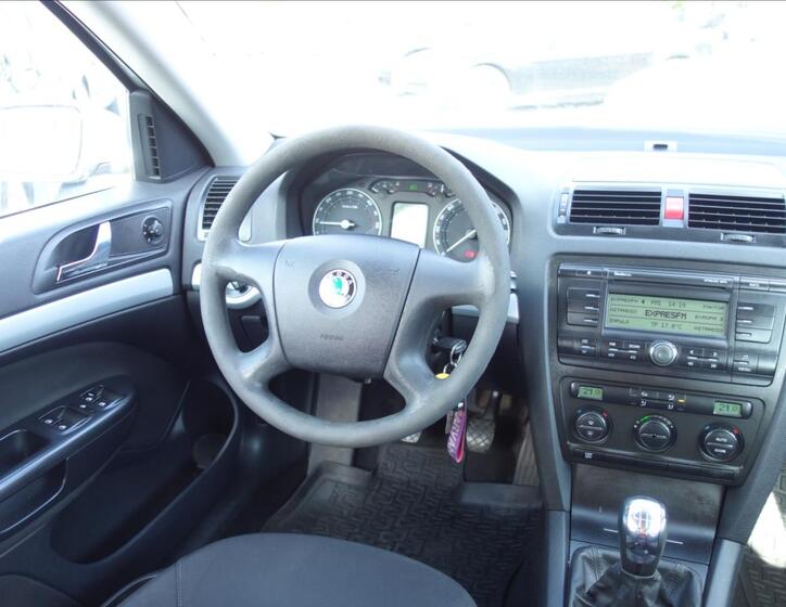 Škoda Octavia 18
