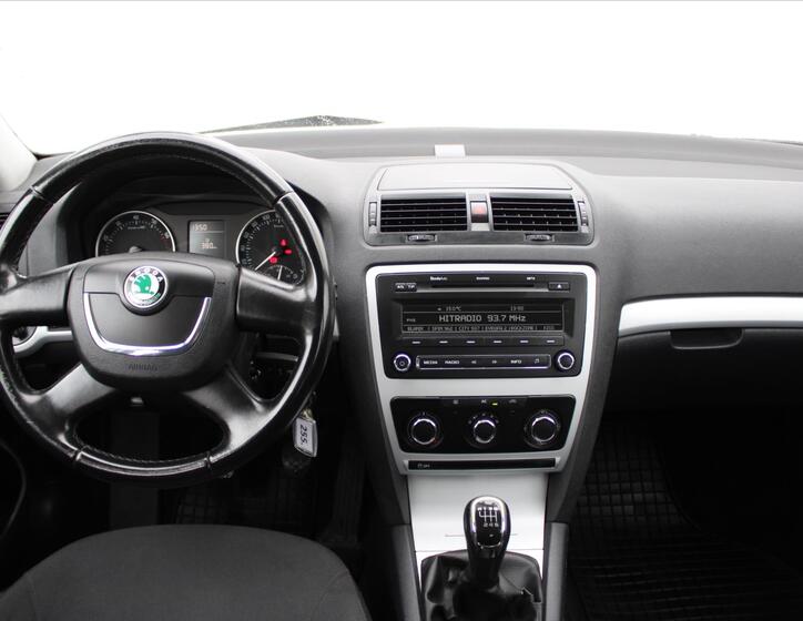 Škoda Octavia 13